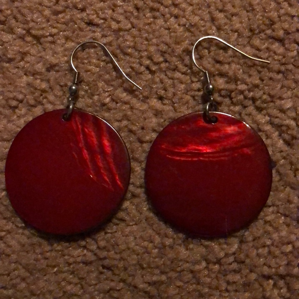 Ruby Red round earrings - Picture 2 of 2
